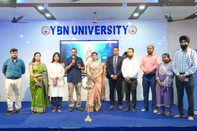 YBN यूनिवर्सिटी में इंडस्ट्रियल मैनेजमेंट पर विशेष सेमिनार आयोजित, मेकॉन के सीजीएम ने दिए भविष्य की तकनीक पर टिप्स
