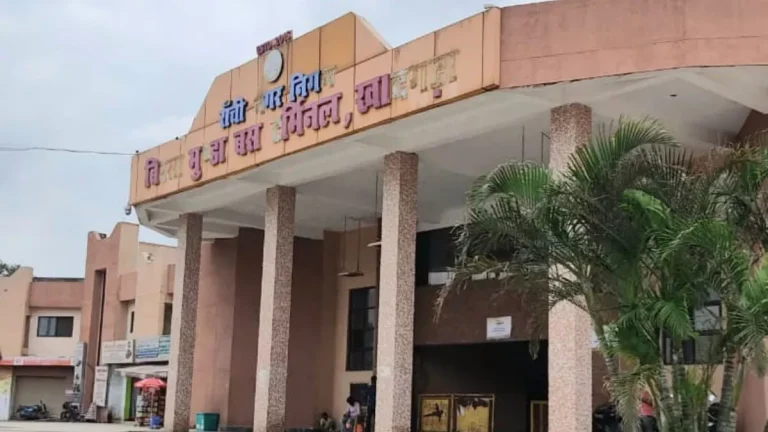 खादगढ़ा बस टर्मिनल बंदोबस्ती विवाद पर रांची नगर निगम की सफाई: तकनीकी वजहों से लाइव दिखा था रद्द ऑक्शन, नए सिरे से हुई नीलामी पर नहीं मिली कोई आपत्ति