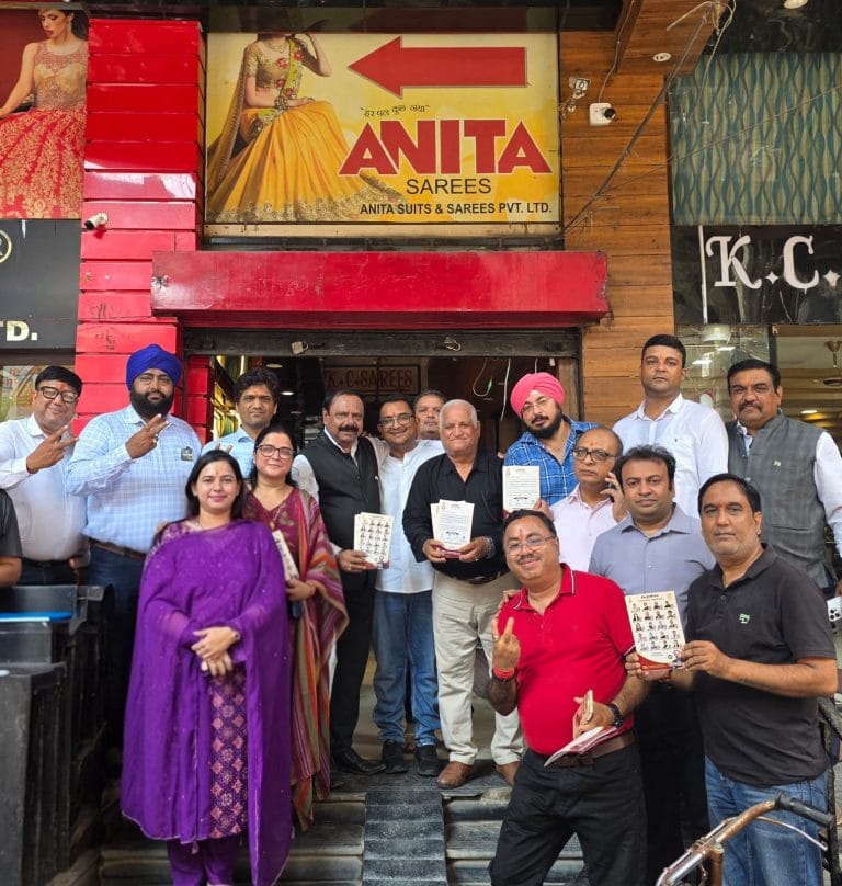 चैंबर चुनाव: अपर बाजार में टीम तुलसी पटेल का सघन जनसंपर्क, व्यापारियों से सीधा संवाद कर मांगा समर्थन