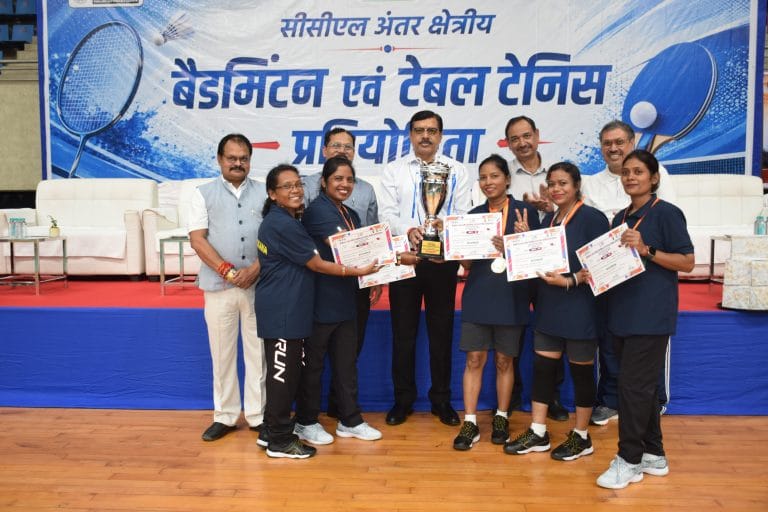 सीसीएल अंतर-क्षेत्रीय बैडमिंटन एवं टेबल टेनिस प्रतियोगिता का समापन: विजेताओं को मिला कोल इंडिया नेशनल का टिकट, मुख्यालय और विभिन्न क्षेत्रों के खिलाड़ियों का शानदार प्रदर्शन